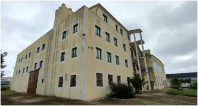 Immobile in asta di 2940 m² in vendita a Elmas - Foto 2