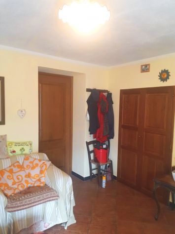 MI 303-Indip. in pietra,a 600 mt di altitudine,complet.ristrutturata ed arredata - Foto 8