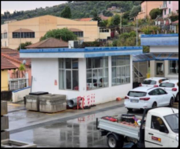Immobile in asta di 151 m² con più di 5 locali in vendita a Imperia - Foto 3