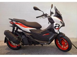 APRILIA SR GT 125 SPORT