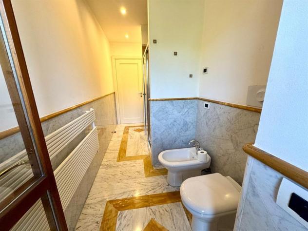 MONZA in zona residenziale AFFITTASI ULTIMO PIANO APPARTAMENTO CON TERRAZZO - Foto 12