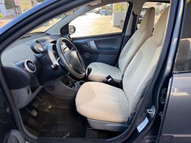 Peugeot 107 1.0 68CV 5p. Sweet Years - Foto 9