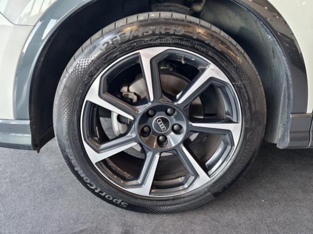 AUDI Q3 SPB 35 TDI quattro S tronic S line edition rif. 23992877 - Foto 7