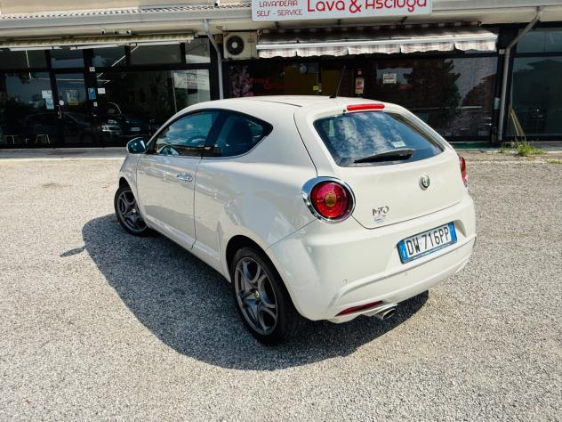 Alfa Romeo MiTo 1.4 78 CV Distinctive Premium Pack - Foto 5