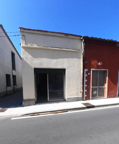 Magazzino in vendita a Capannori 35 mq Rif: 1288211