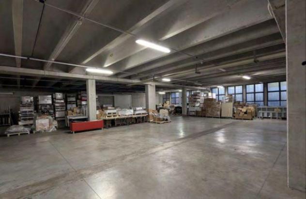 Immobile in asta di 5388 m², box auto in vendita a San Martino Buon Albergo - Foto 11
