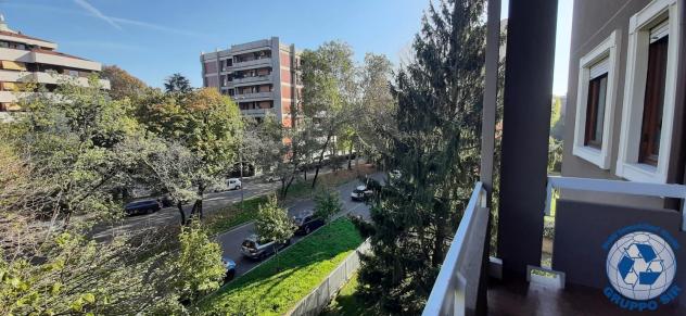 TRIANTE, ELEGANTE QUADRILOCALE DI AMPIA METRATURA - Foto 18