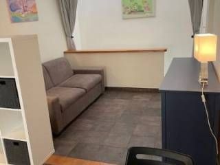 RE DI ROMA MONOLOCALE ARREDATO SU DUE LIVELLI CON SPAZIO ESTERNO - Foto 9