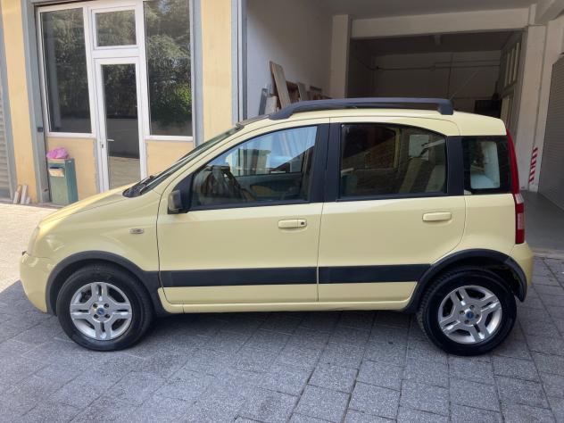 Fiat Panda 1.3 MJT 16V 4x4 Climbing - Foto 2