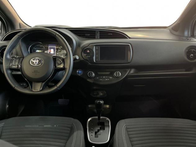 Toyota Yaris III 2017 5p 1.5h Trend White Edition my18 - Foto 8