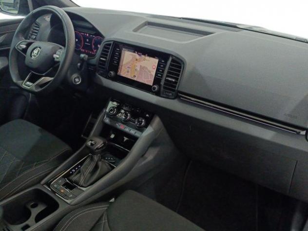 SKODA Karoq 2.0 TDI SCR DSG SportLine rif. 23617677 - Foto 9