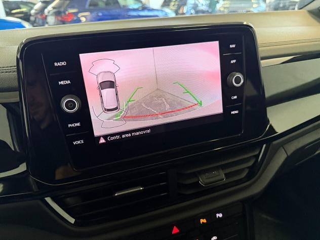 Volkswagen T-Roc 1.5 Tsi R-Line Dsg ** condizioni pari al nuovo ** Garanzia Volkswagen ** prezzo reale senza vincoli di finanziamento ** - Foto 10