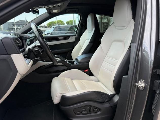 Porsche Cayenne Coupè 3.0 V6 E-Hybrid - Foto 3