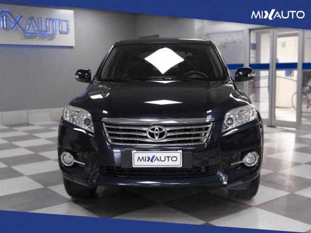 Toyota RAV 4 2.2 Crossover D-4D Exclusive 150CV Auto - Foto 2