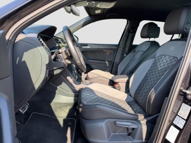 VOLKSWAGEN Tiguan Tiguan 1.5 TSI 150 CV DSG ACT R-Line rif. 24024092 - Foto 10
