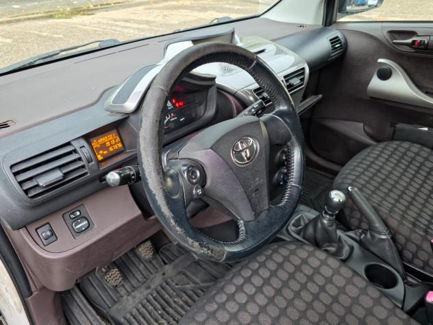 Toyota iQ 1.0 Sol CV-68 E4 Manuale NEO 2010 - Foto 9