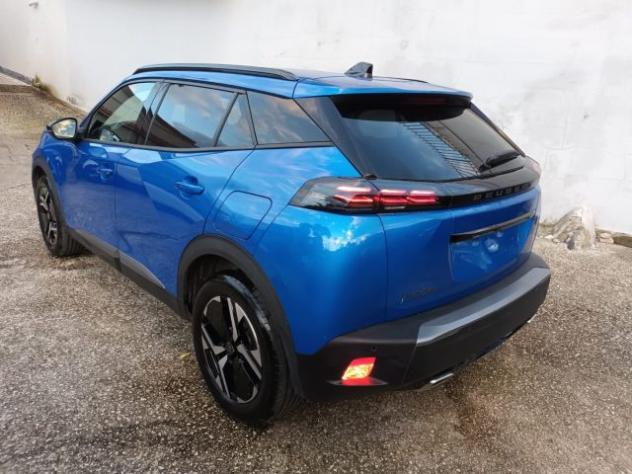 PEUGEOT 2008 1200 PURETECH ALLURE 130CV EAT8 CARPLAY NAV CAM rif. 24114444 - Foto 3