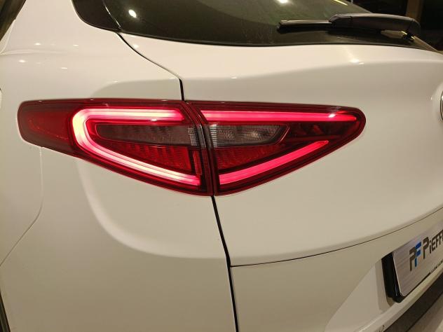 Alfa Romeo Stelvio Stelvio 2.2 Turbodiesel 160 CV AT8 RWD Business - Foto 9