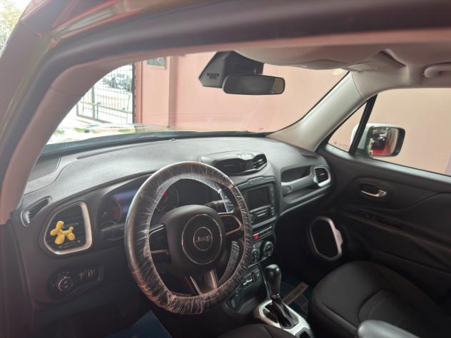 Jeep Renegade 2.0 Mjt 140CV 4WD Active Drive Limited - Foto 5