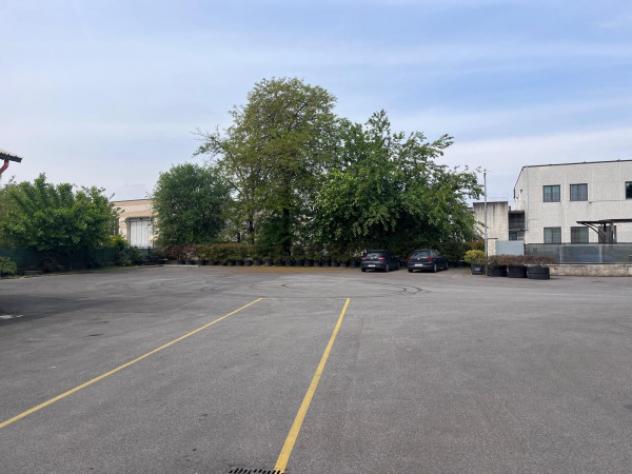 Immobile di 2100 m² con 3 locali in affitto a Castegnato - Foto 12
