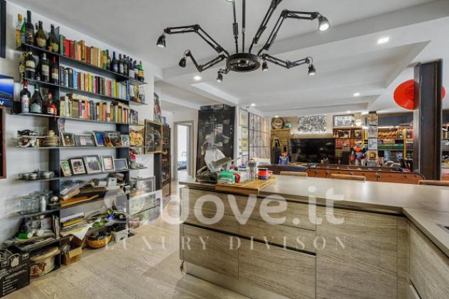Casa indipendente di 278 m² con più di 5 locali e box auto in vendita a Bergamo - Foto 7