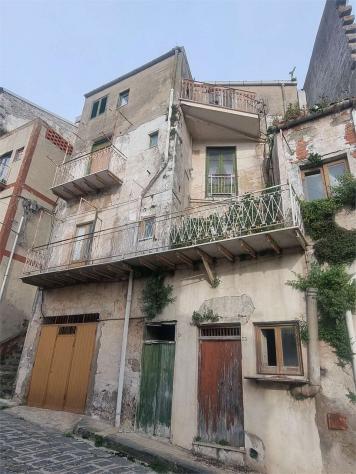 V004312 - VENDESI CASA A 1 € A SUTERA - Foto 3