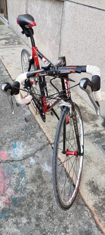 Bici da corsa look kg 461 in carbonio ideale per principianti