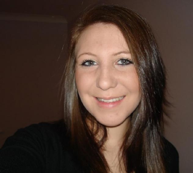 Gina_2464: Single cerca amizia in Torre del Greco Tel: