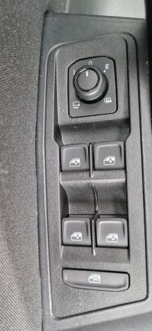 VOLKSWAGEN T-Roc 2.0 TDI SCR 150 CV DSG Life rif. 23395077 - Foto 10