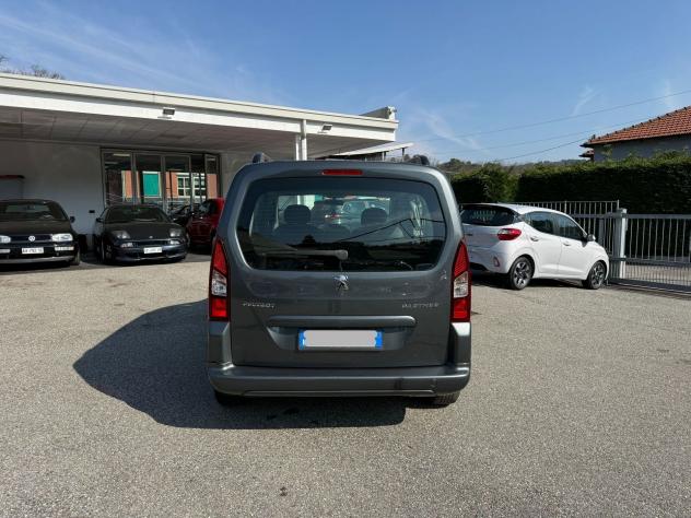 Peugeot Partner Tepee 1.6 hdi Active (premium) 92cv E5 - Foto 6