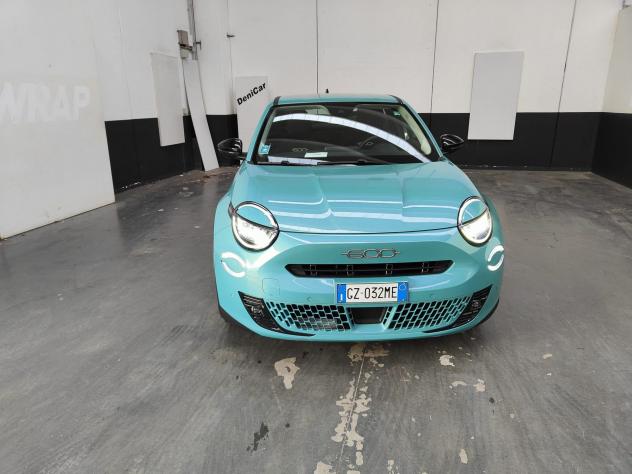 FIAT 600 1.2 Hybrid 145cv - Foto 2