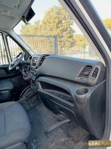 IVECO Daily 33S16HV 2.3 HPT GRU + IVA 22% rif. 24021502 - Foto 10