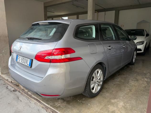 Peugeot 308 BlueHDi 130 S&S SW Active - Foto 5