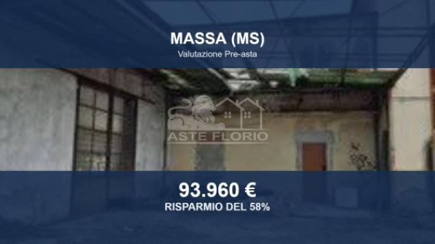 Immobile in asta di 485 m² in vendita a Massa