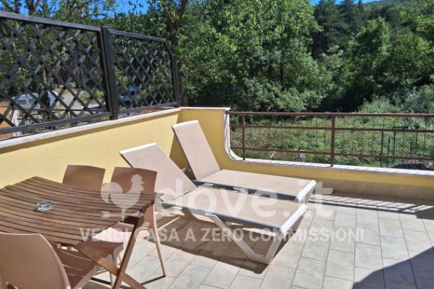 Villa di 62 m² con 3 locali in vendita a Castiglione d'Orcia - Foto 2