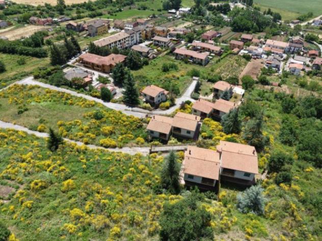 Immobile in asta di 167 m² con più di 5 locali e box auto in vendita a Pignola