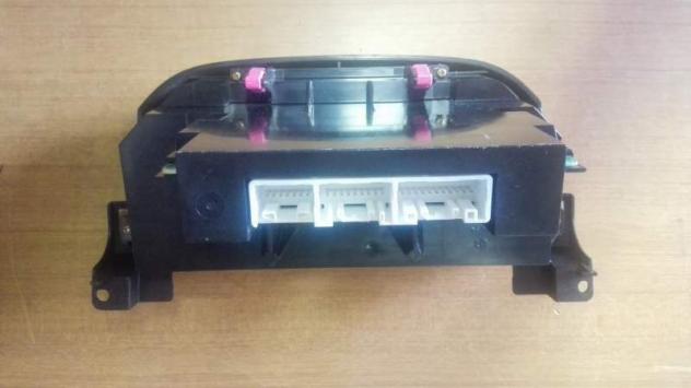 Pannello Comandi / Centralina clima TOYOTA RAV 4 D4D 2005 - Foto 4
