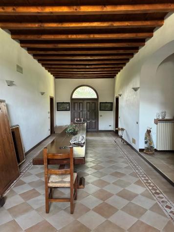 Loghino ristrutturato con ampi spazi e dependance - Foto 4