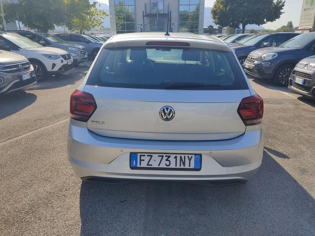 Volkswagen Polo VI 2017 5p 1.0 evo Comfortline 80cv - Foto 6