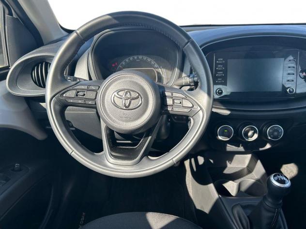 Toyota Aygo X 1.0 Active 72cv - Foto 8
