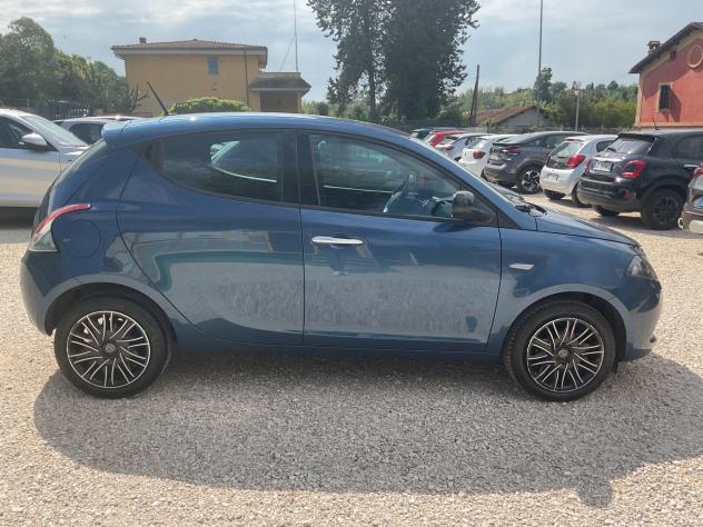Lancia Ypsilon 1.0 FireFly 5 porte S&S Hybrid Ecochic Silver - Foto 4