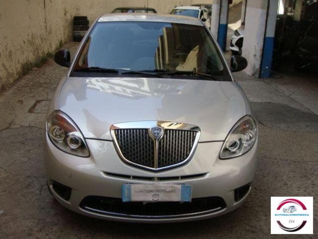 LANCIA - Ypsilon - 1.2 Platinum *km 25000* - Foto 3