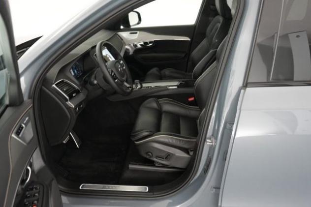 VOLVO XC90 B5 (d) AWD Plus Dark R Design rif. 24238617 - Foto 9