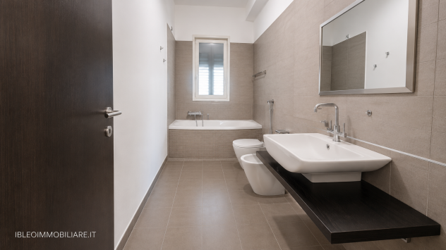 Appartamento al I° con terrazza e garage - Foto 4