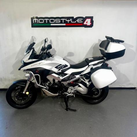 HONDA Crossrunner TRAVEL EDITION - Foto 2
