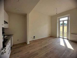 APPARTAMENTO di 4 vani e di 95 mq (FIRENZE) rif. L23/438