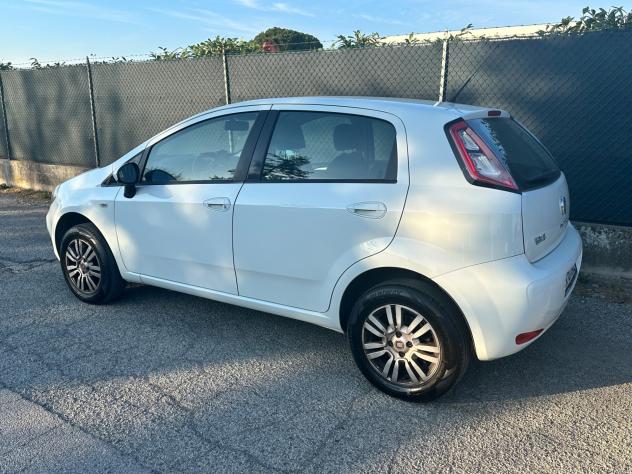 Fiat Punto 1.4 8V 5 porte Natural Power Lounge - Foto 7
