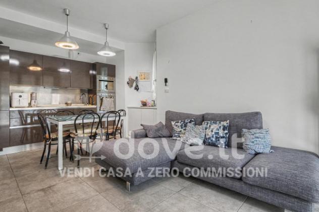 Appartamento di 65 m² con 2 locali e box auto in vendita a Como - Foto 2