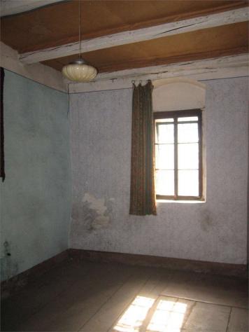 V000109 - CASA STORICA CON GIARDINO - Foto 10