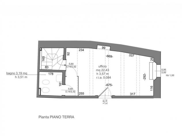 UFFICIO AL PIANO TERRA CON CANTINA E POSTO AUTO PRIVATO - Foto 9
